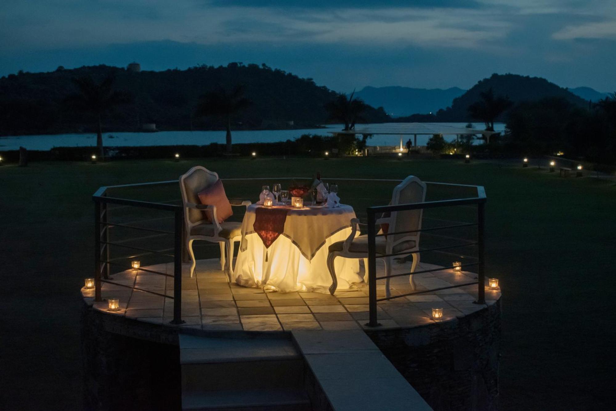 Tatsaraasa Resort & Spa, Udaipur Kültér fotó