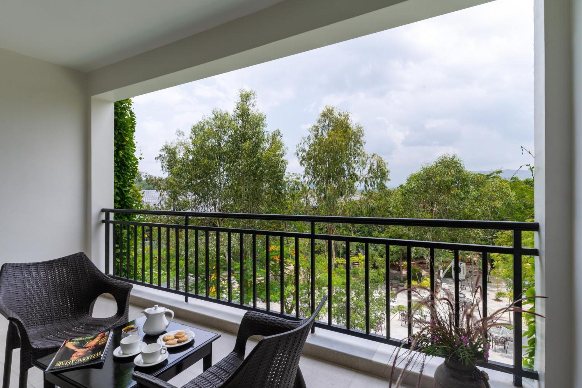 Tatsaraasa Resort & Spa, Udaipur Kültér fotó