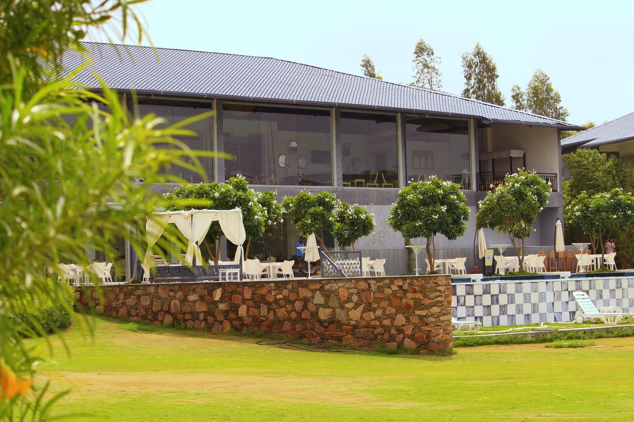 Tatsaraasa Resort & Spa, Udaipur Kültér fotó
