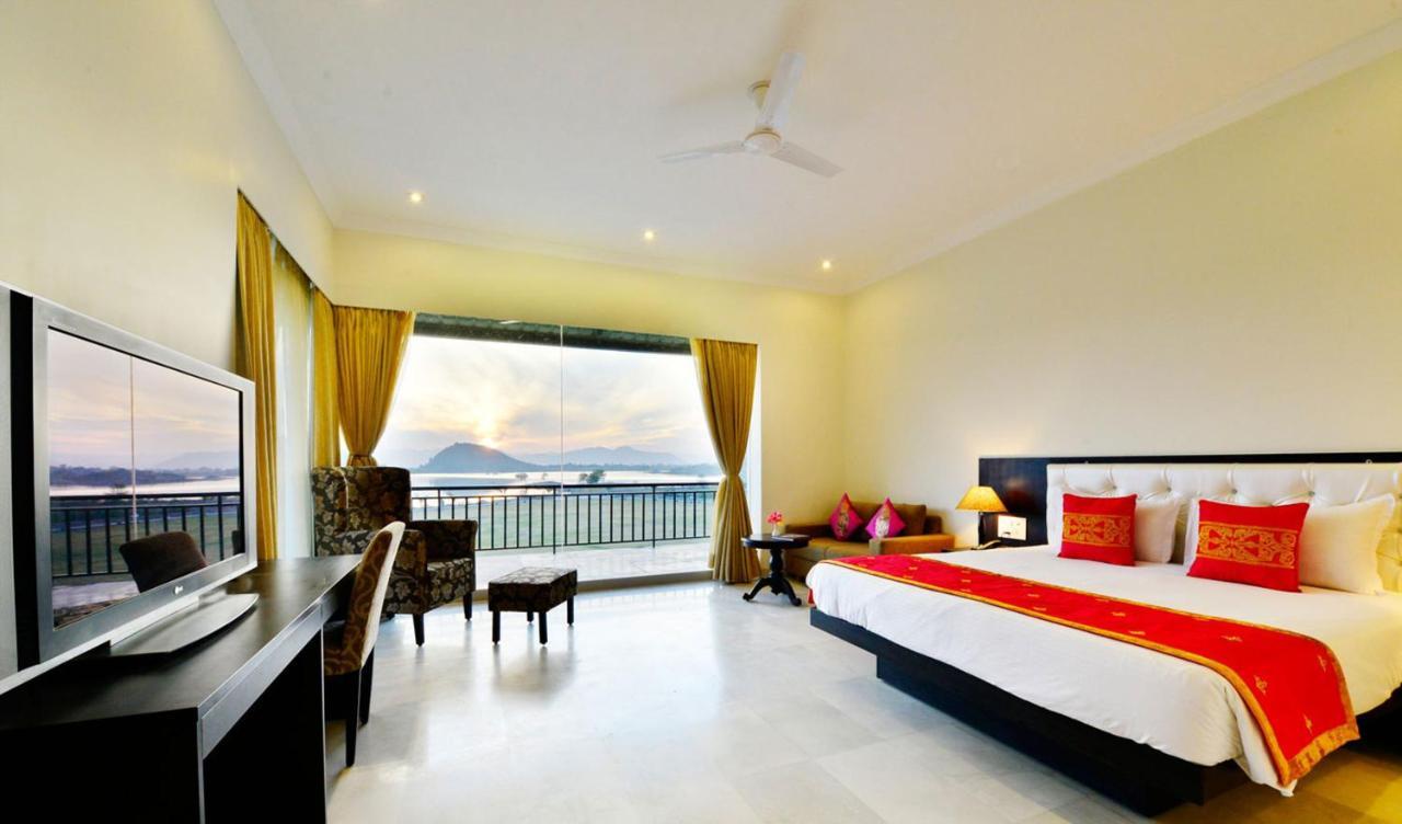 Tatsaraasa Resort & Spa, Udaipur Kültér fotó